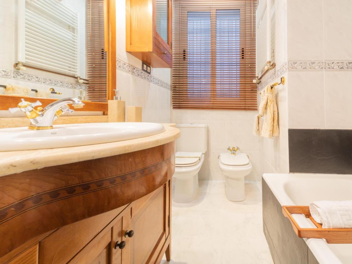 Pozas Accommodation By Next Stop Bilbao Extérieur photo